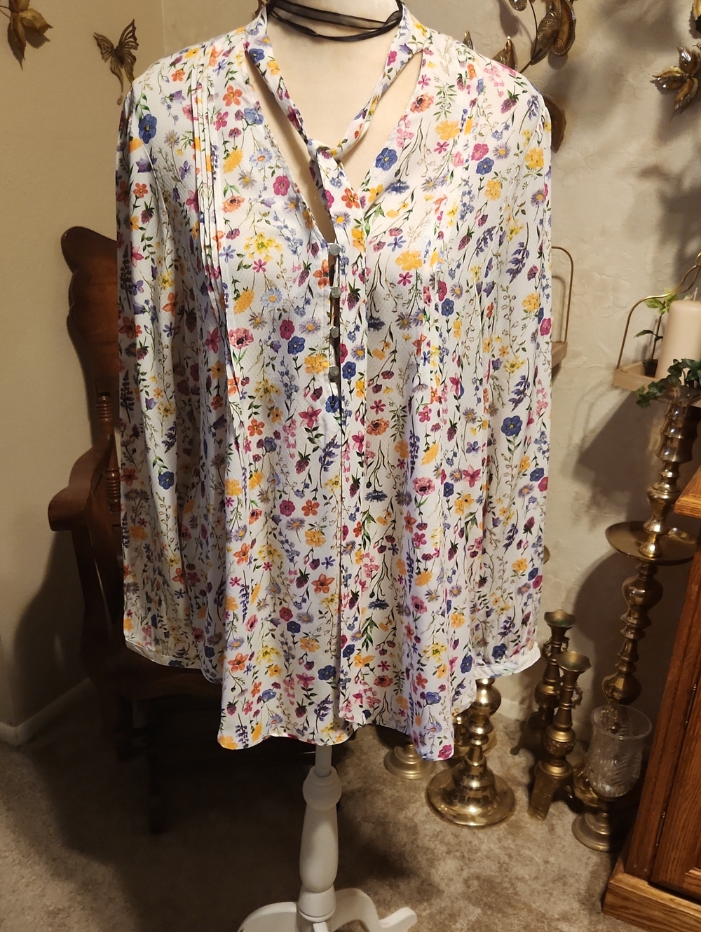 Faded Glory White Floral Blouse with Pastel Blooms